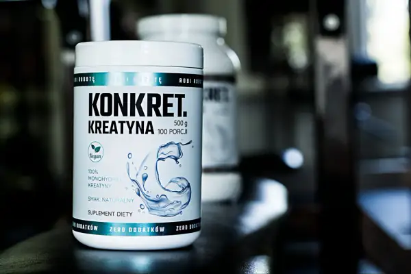 Opakowanie kreatyny w proszku "Konkret". Dowiedz się, jak brać kreatynę w proszku, by osiągnąć najlepsze efekty.